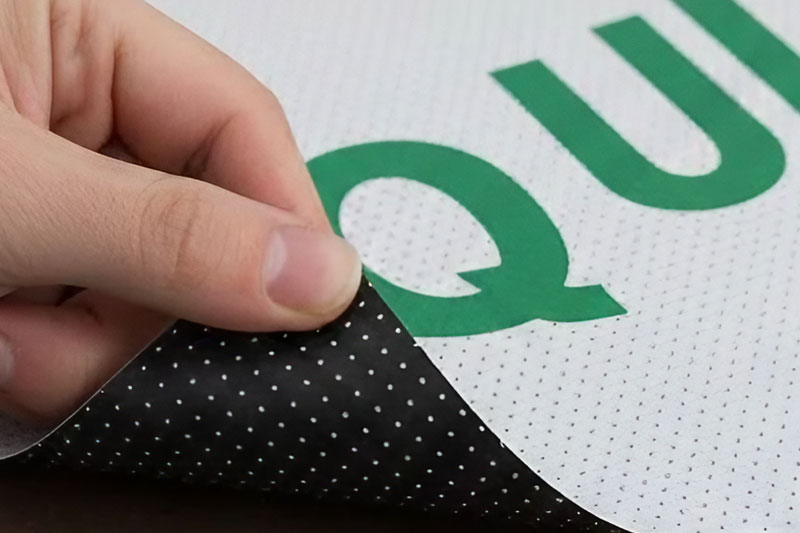 Vinilos Microperforados Publicitarios Quito